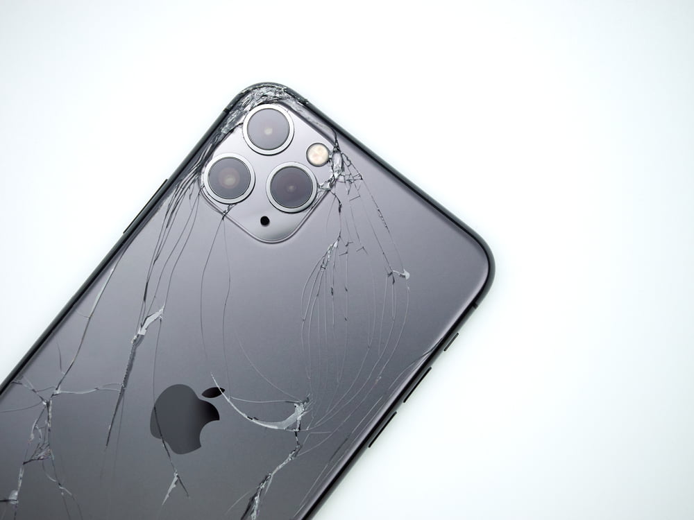 What to Do When Your iPhone's Back Glass Cracks